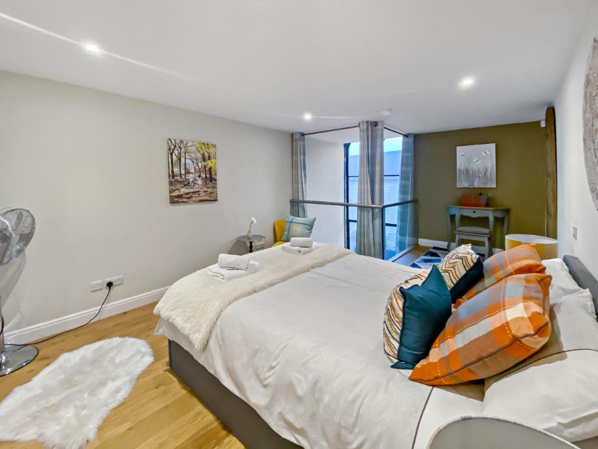 Church Suite, Stow-On-The-Wold, Sleeps 4, Town Location 外观 照片