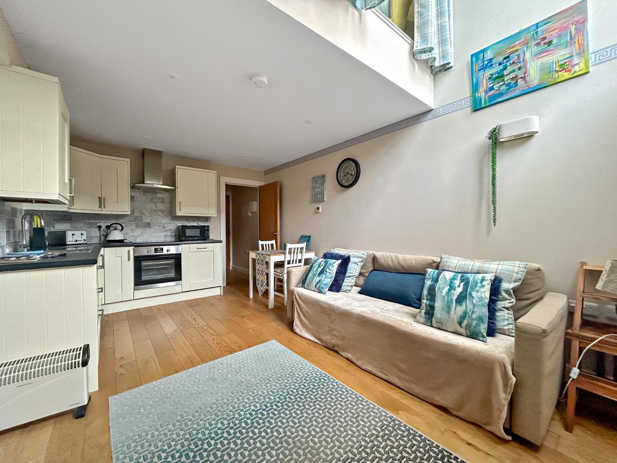 Church Suite, Stow-On-The-Wold, Sleeps 4, Town Location 外观 照片