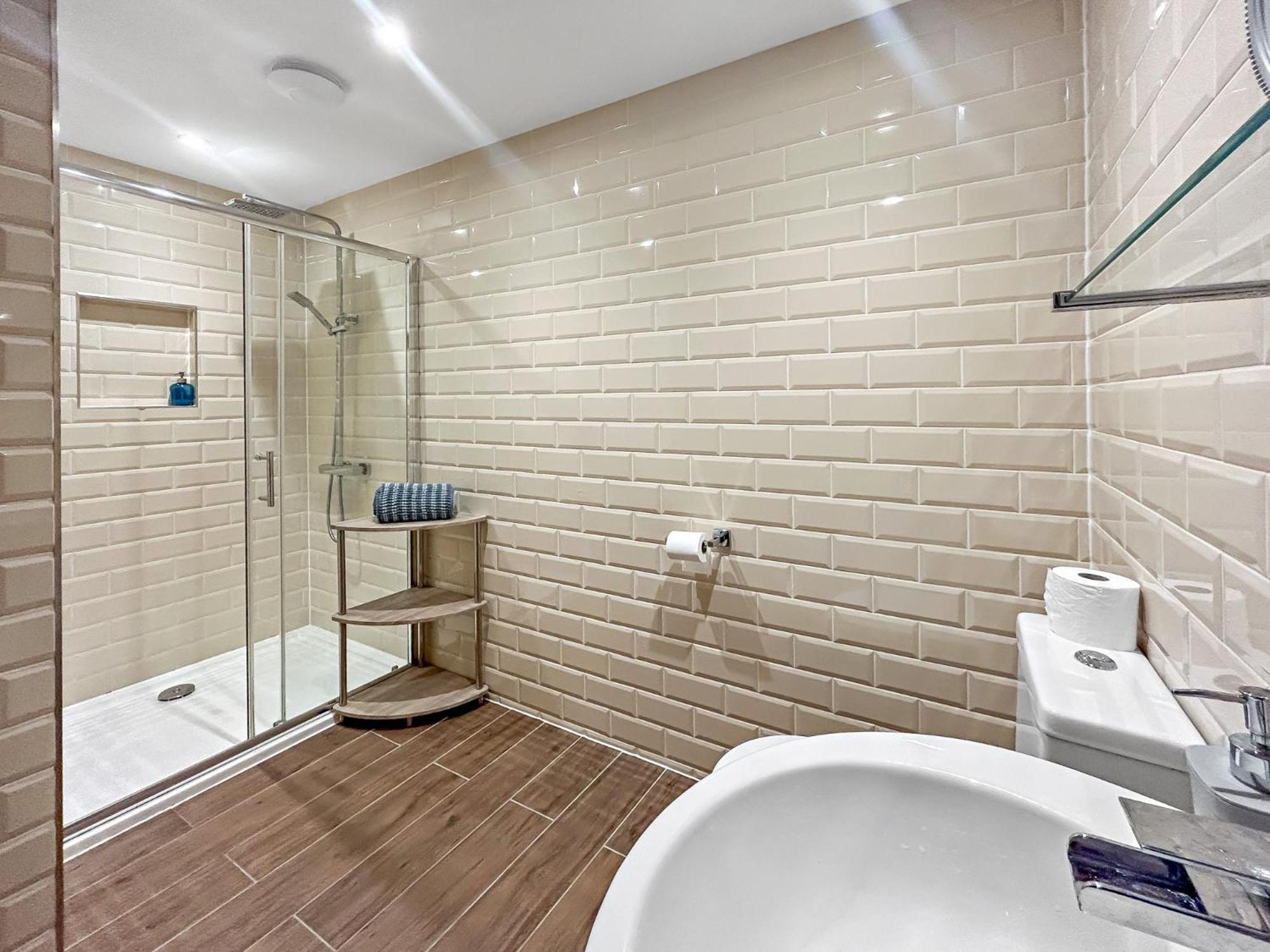 Church Suite, Stow-On-The-Wold, Sleeps 4, Town Location 外观 照片