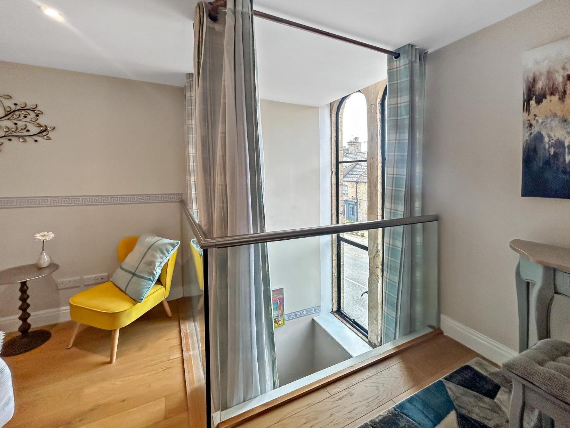Church Suite, Stow-On-The-Wold, Sleeps 4, Town Location 外观 照片