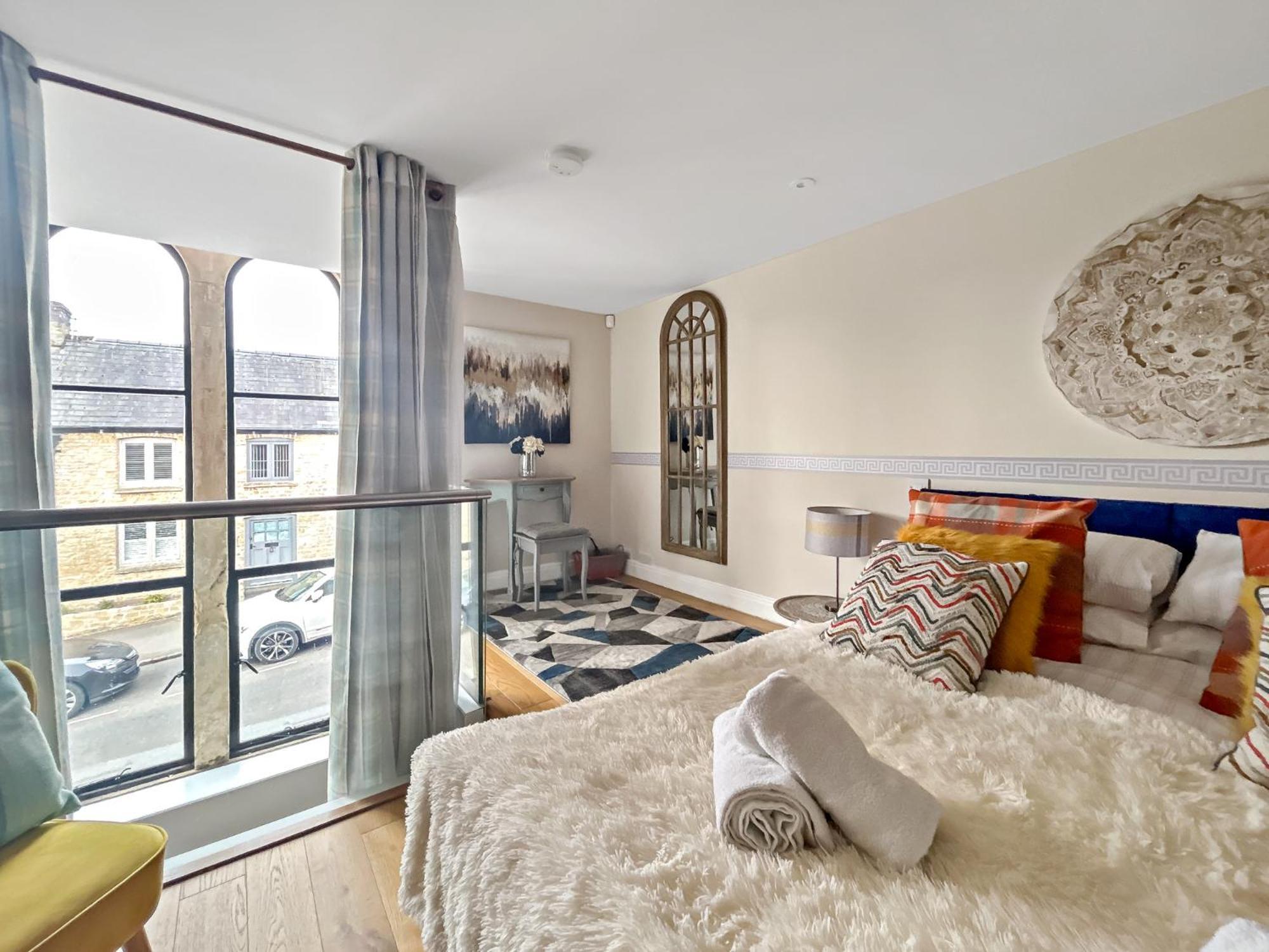 Church Suite, Stow-On-The-Wold, Sleeps 4, Town Location 外观 照片